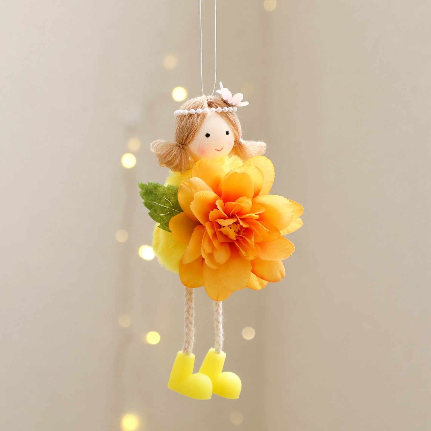 Easter Decoration Hanging Flowers for Party Scene, Handmade Ornament