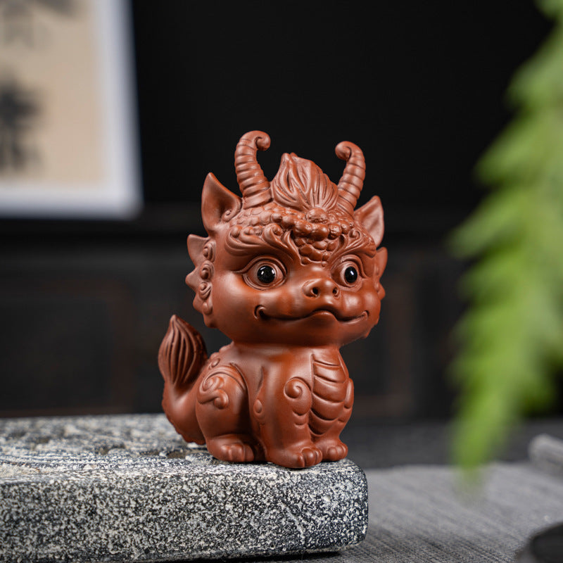 Purple Sand Wealth-Bringing Collectible Dual-Use Tea Table with Playful Zodiac Little Dragon Tea Pet Ornament